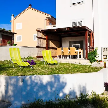 Appartement Irena *