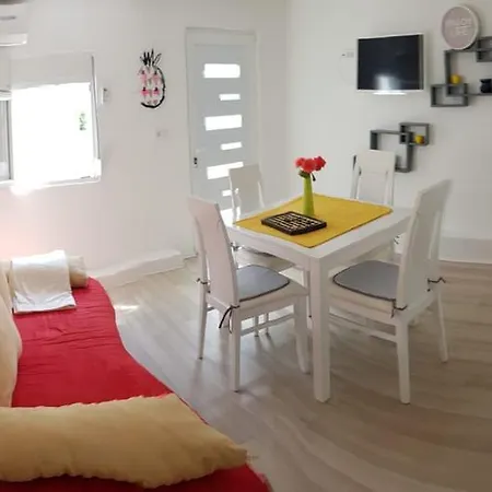 Appartement Irena Ražanac