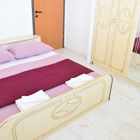 Appartement Irena *